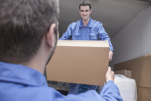 Moving house in Roehampton with local removals support