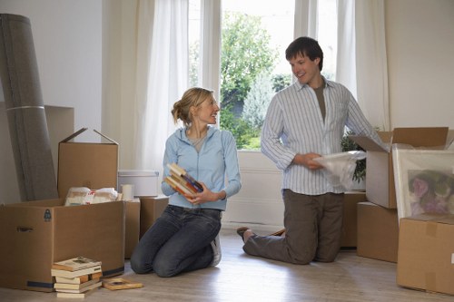 House move assistance in a Roehampton flat or home